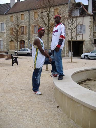 TU NOUS MANQUE GRAVE,REPOSE EN PAIE.BUG UP � TOI. MATT